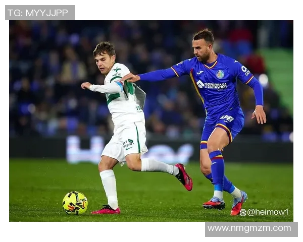 切尔西主场迎战加迪夫全力争胜期待精彩对决 切尔西主场迎战加迪夫全力争胜期待精彩对决