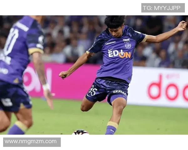 根特与拉尔纳卡的较量揭示欧战新格局的精彩对决与战术博弈