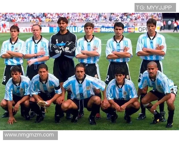 2002年世界杯经典对决回顾韩国与土耳其的激烈较量与精彩瞬间 2002年世界杯经典对决回顾韩国与土耳其的激烈较量与精彩瞬间