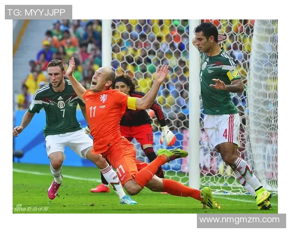 2014年世界杯经典对决西班牙与荷兰精彩比赛录像回顾与分析 2014年世界杯经典对决西班牙与荷兰精彩比赛录像回顾与分析