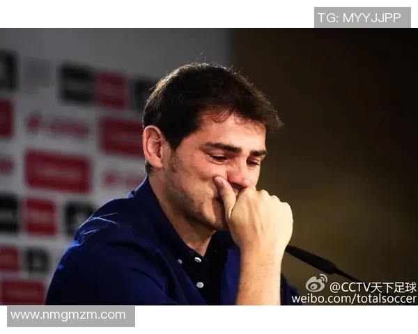 卡西利亚斯与劳尔的传奇对决：西班牙足球的双子星辉煌岁月回顾